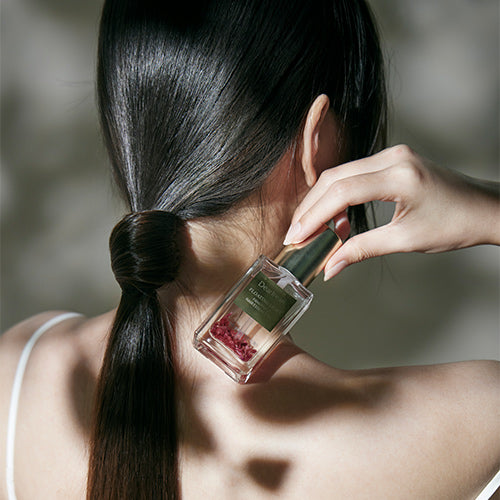 Fragrance Hair Essence Oil
40ml ( FLOATING LIGHT Romantic Flowers )