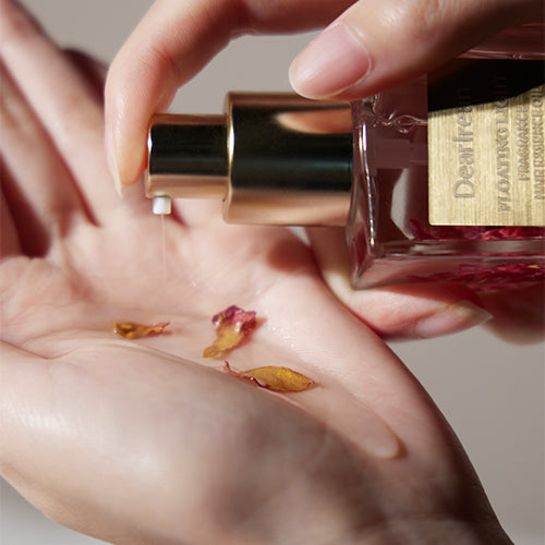 Fragrance Hair Essence Oil
40ml ( FLOATING LIGHT Romantic Flowers )
